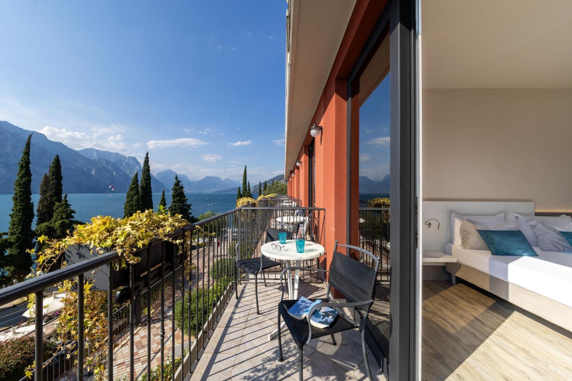 Hotel Oasi Beach Malcesine Exteriér fotografie