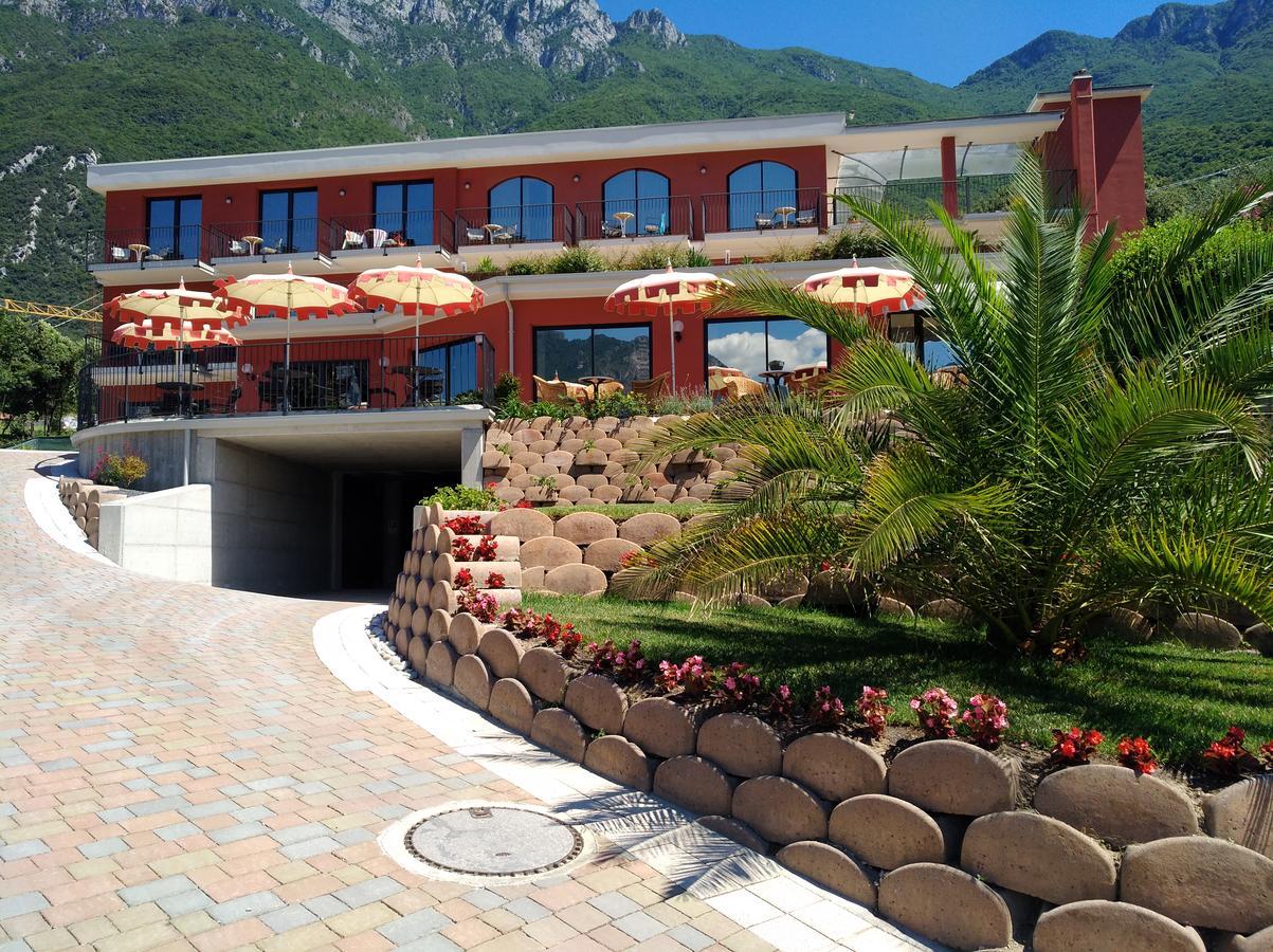 Hotel Oasi Beach Malcesine Exteriér fotografie